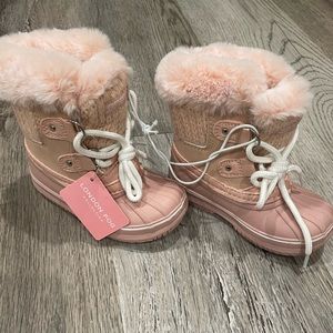 Toddler Fur Snow Boots size 6